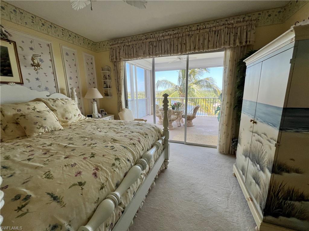 SUTTON WALK - Residential