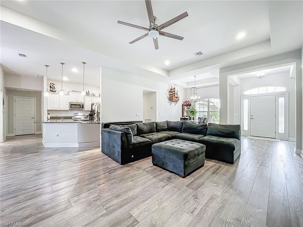 PORT CHARLOTTE - Residential