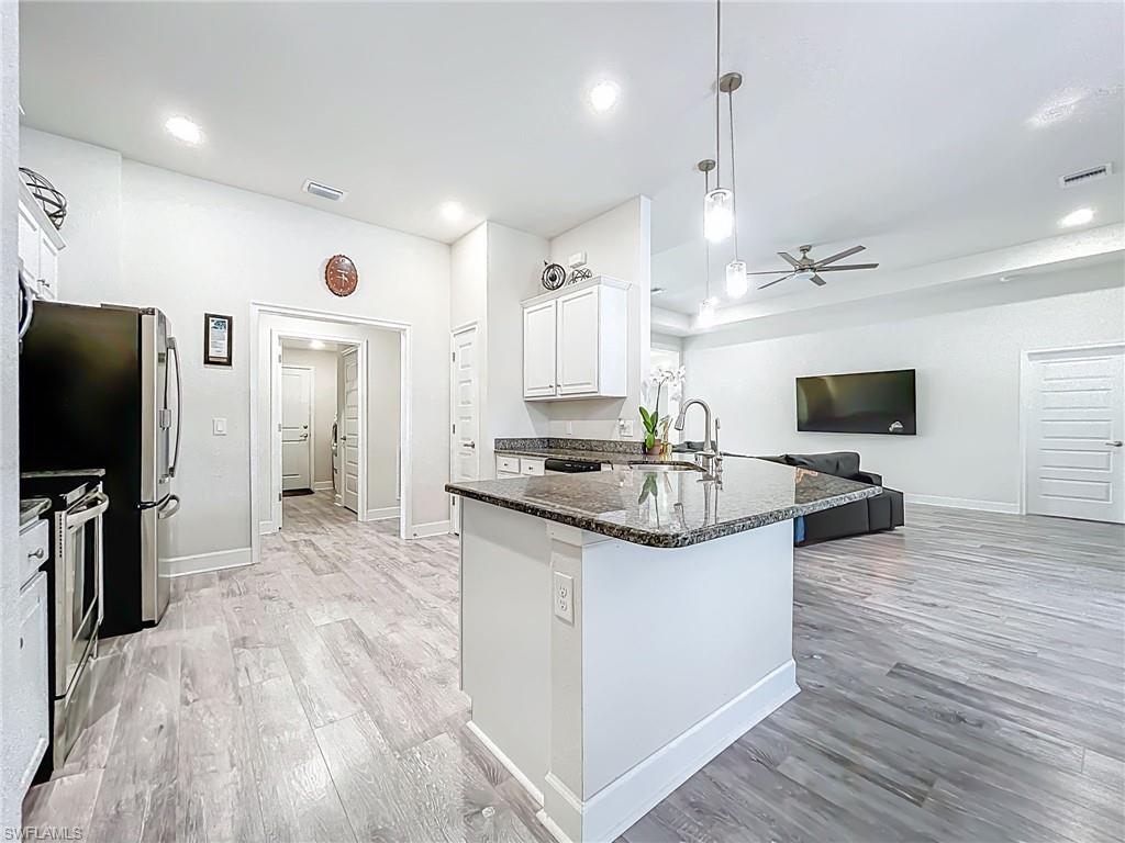 PORT CHARLOTTE - Residential