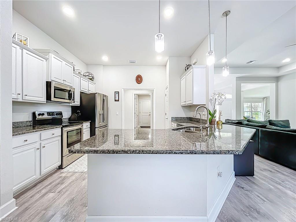 PORT CHARLOTTE - Residential