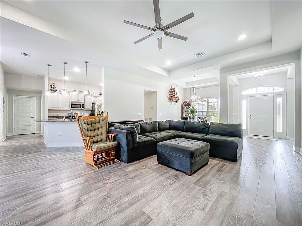 PORT CHARLOTTE - Residential