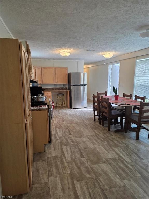 SUNCOAST ESTATE - Residential Lease