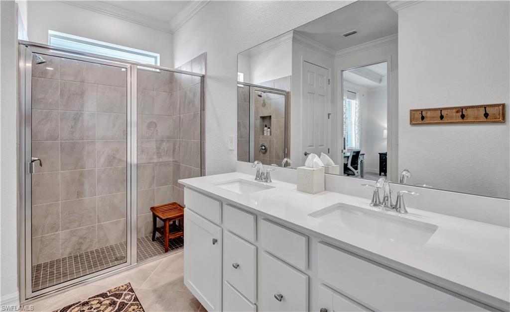 LAKE TIMBER - Residential