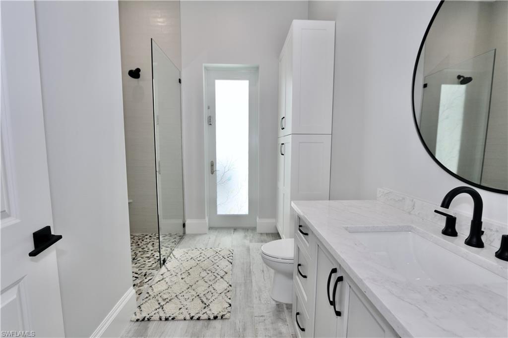 LIVINGSTON WOODS - Residential