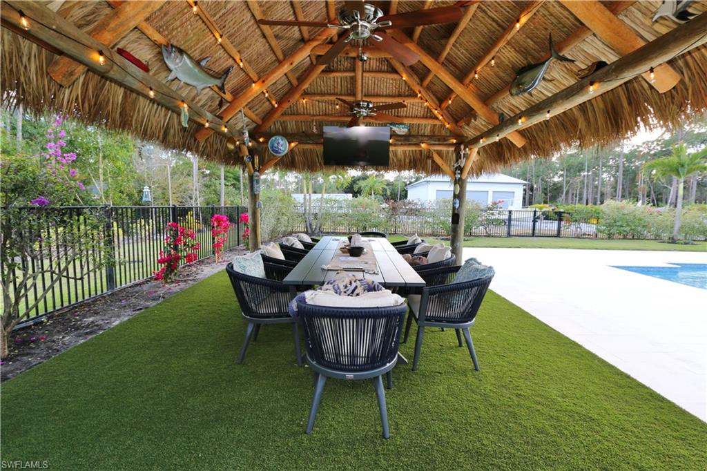 LIVINGSTON WOODS - Residential