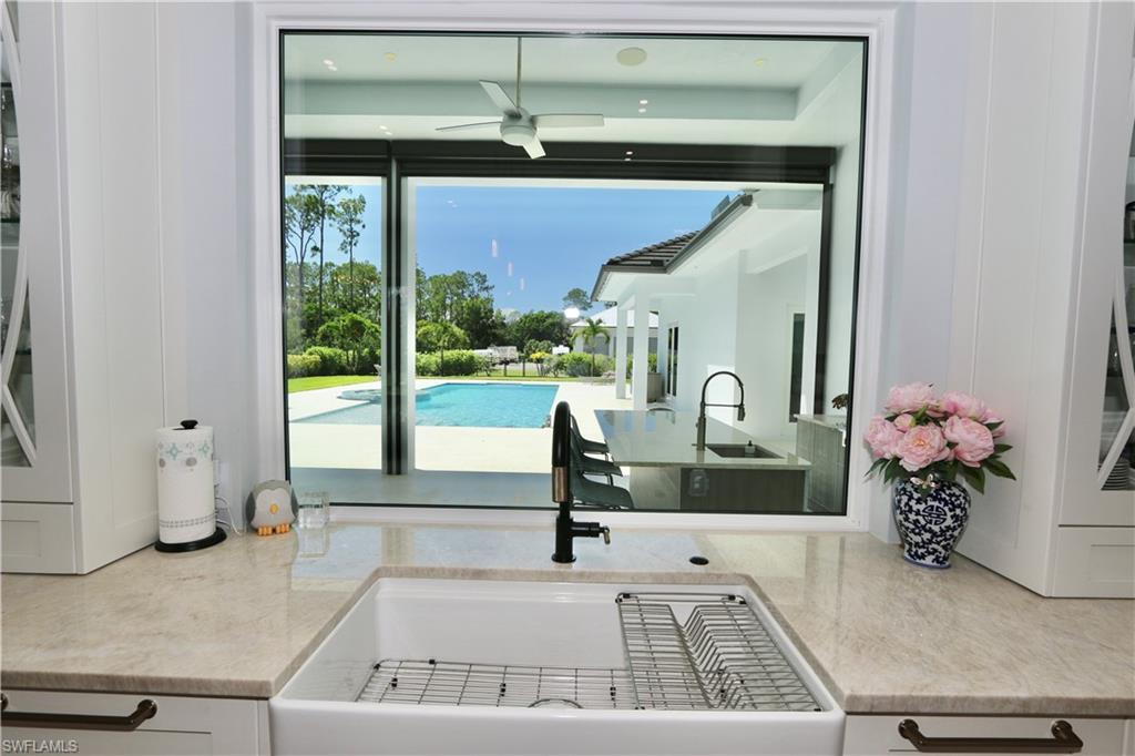 LIVINGSTON WOODS - Residential