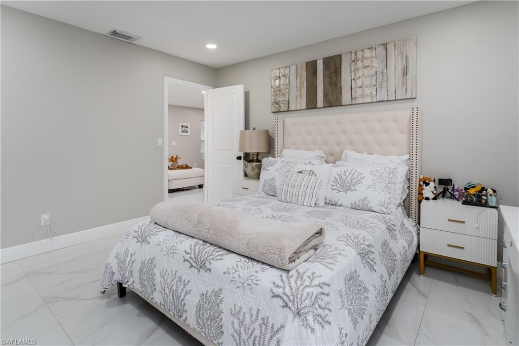 GOLDEN GATE CITY - Residential