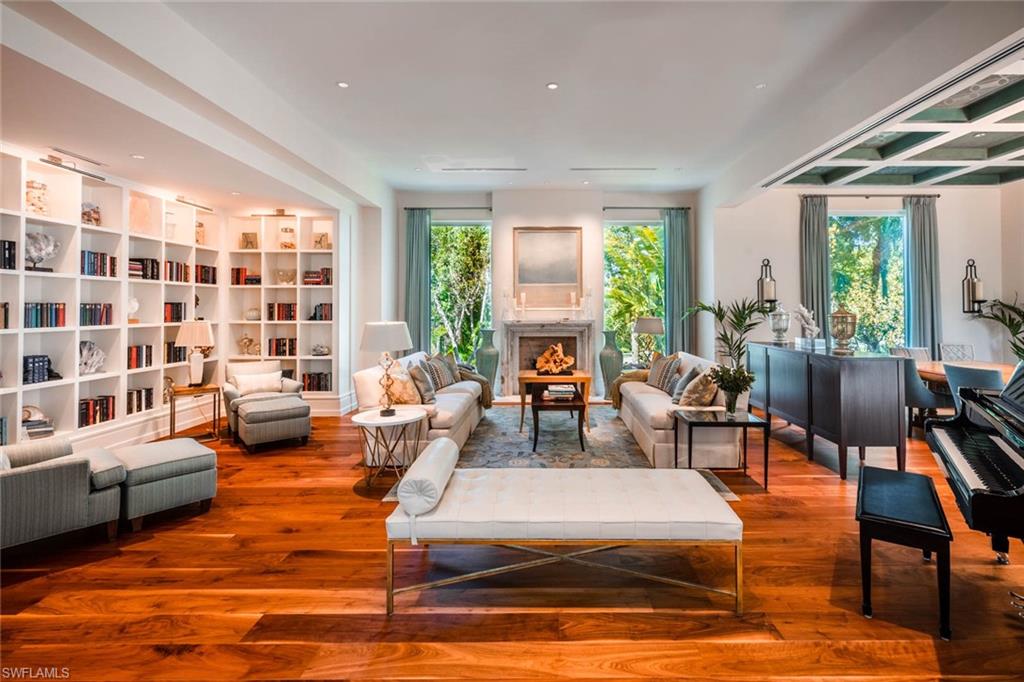 OLDE NAPLES - Residential