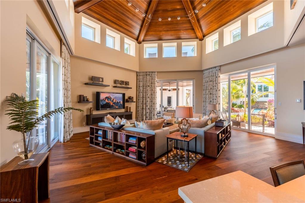 OLDE NAPLES - Residential