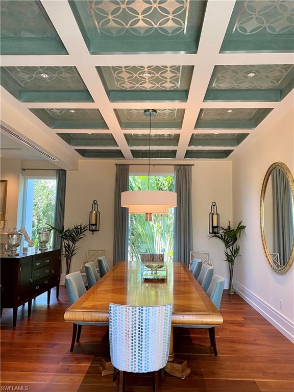 OLDE NAPLES - Residential