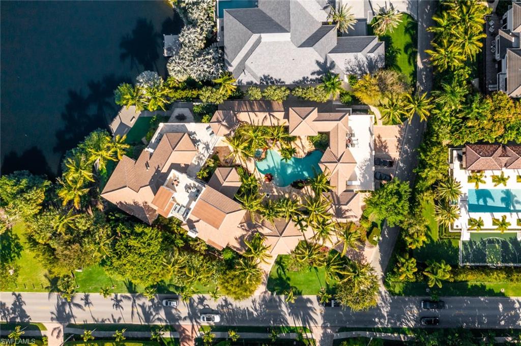 OLDE NAPLES - Residential