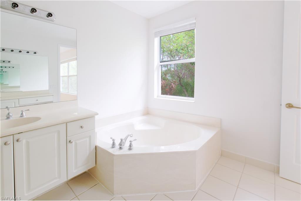 MARIPOSA - Residential Lease