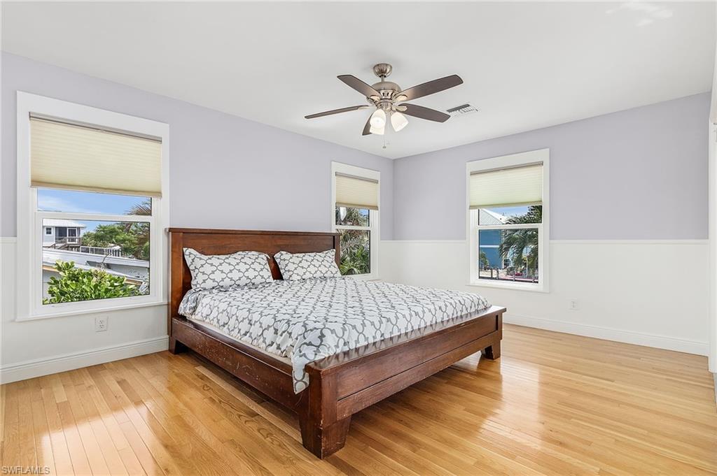 ISLAND HARBORS - Residential