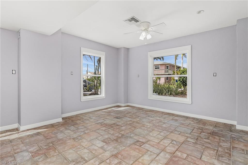 ISLAND HARBORS - Residential