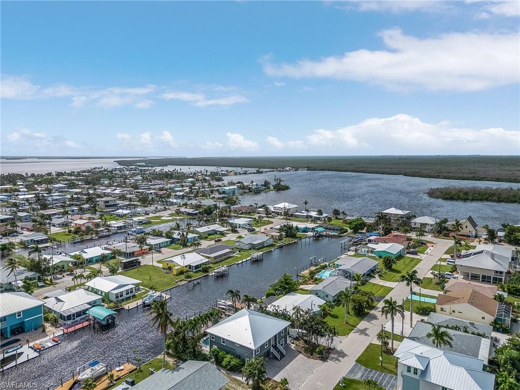 ISLAND HARBORS - Residential