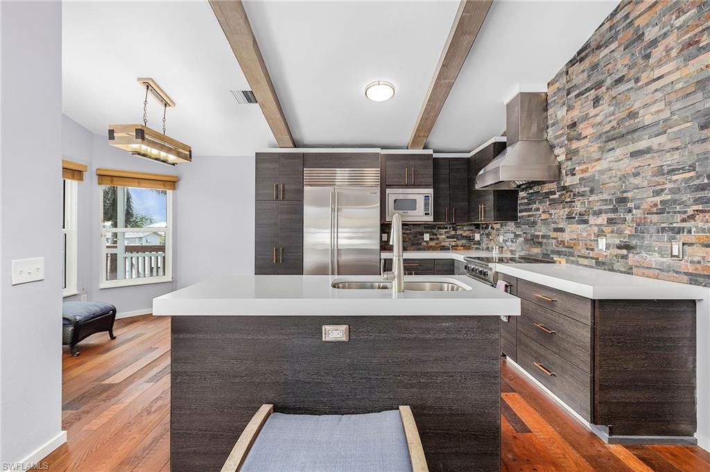 ISLAND HARBORS - Residential