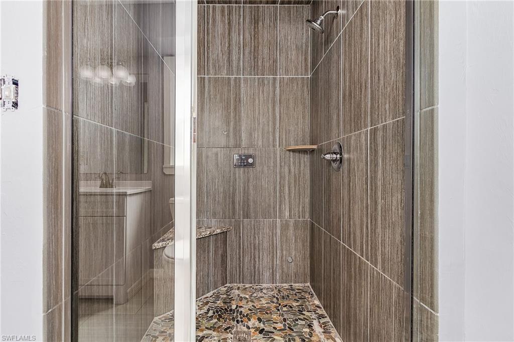 ISLAND HARBORS - Residential