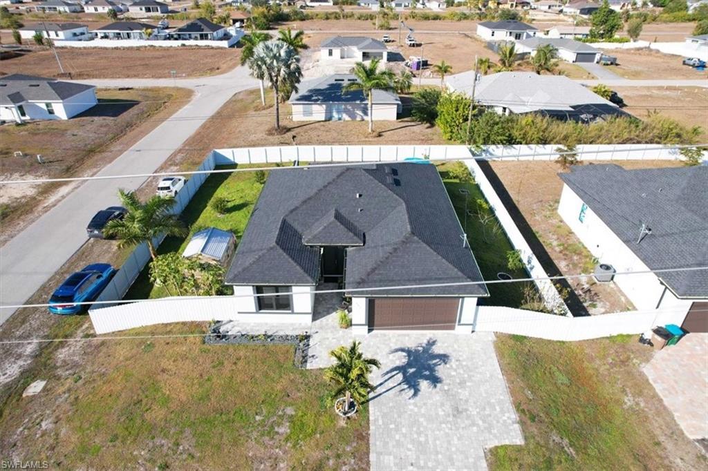CAPE CORAL - Residential