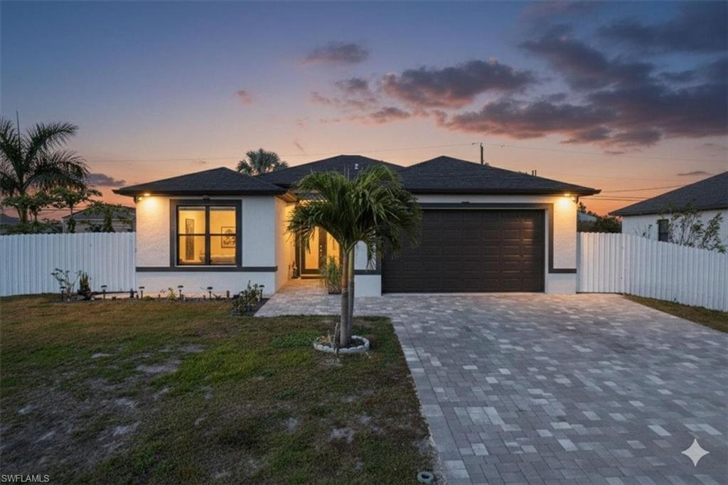 CAPE CORAL - Residential