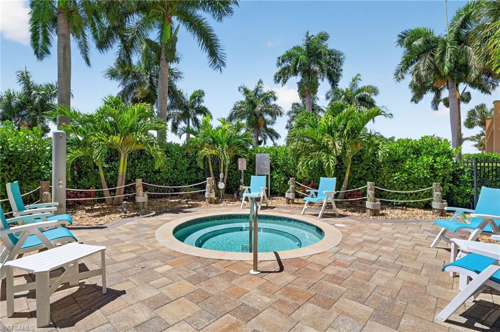 NORTH STAR YACHT CLUB - Residential