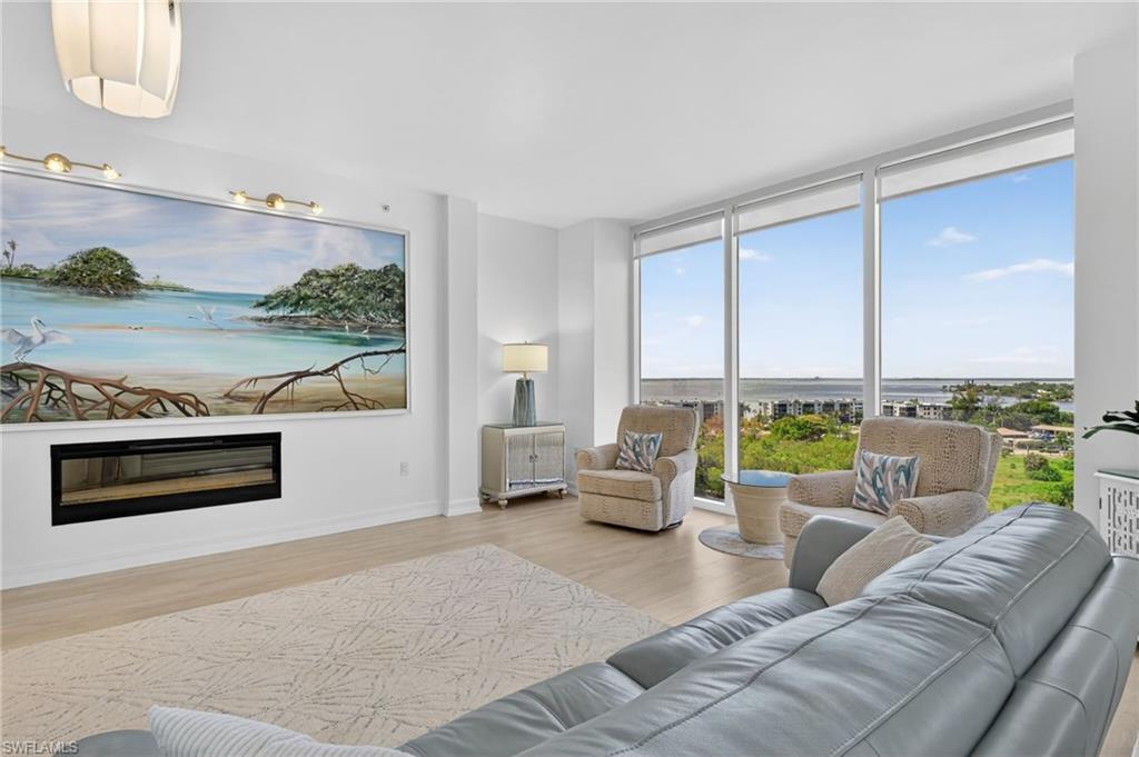 NORTH STAR YACHT CLUB - Residential