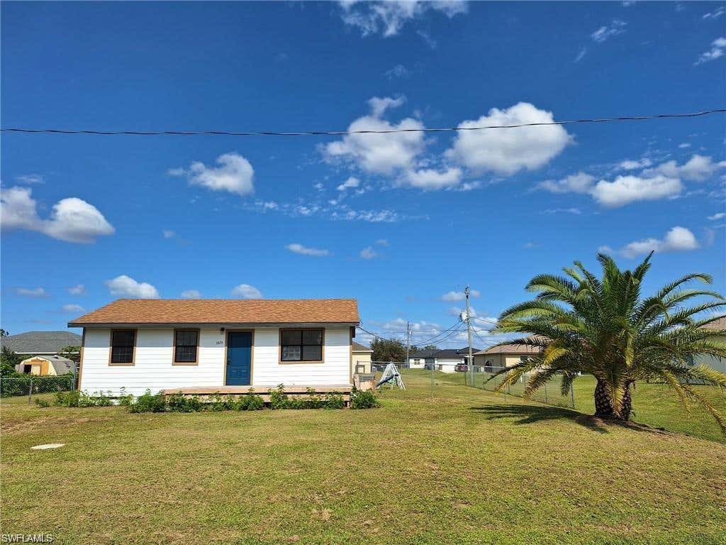 Photo of 3820 20th ST W, LEHIGH ACRES, FL 33971 (MLS # 226027887)