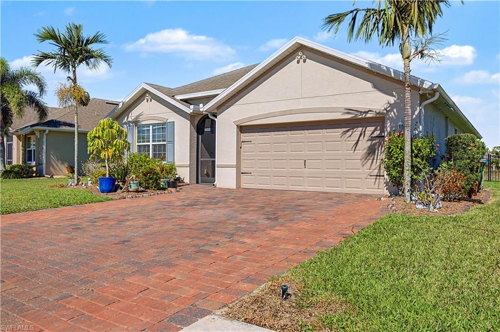 ENTRADA - Residential