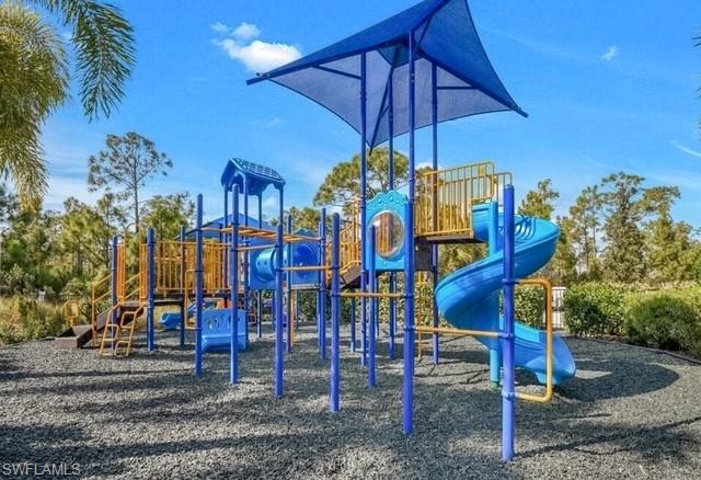 ENTRADA - Residential