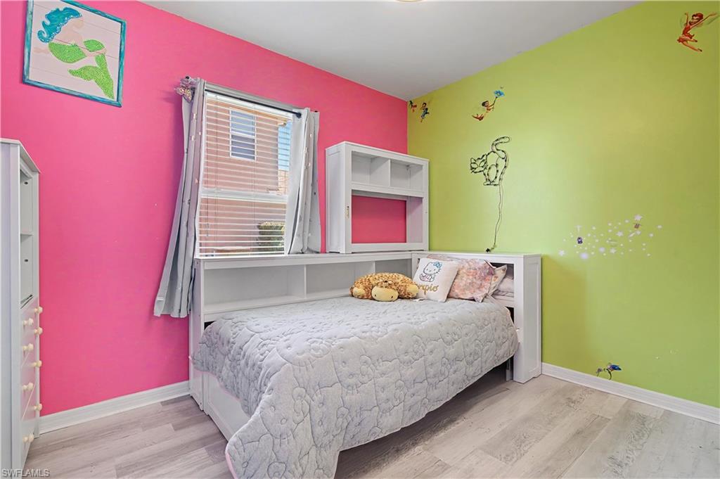 ENTRADA - Residential