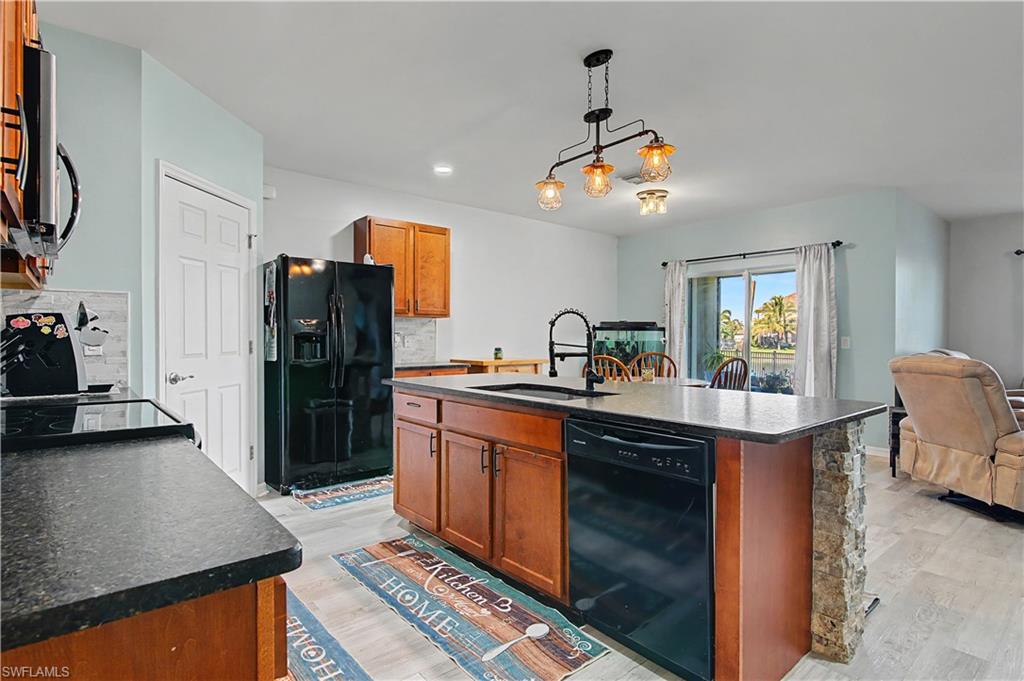 ENTRADA - Residential