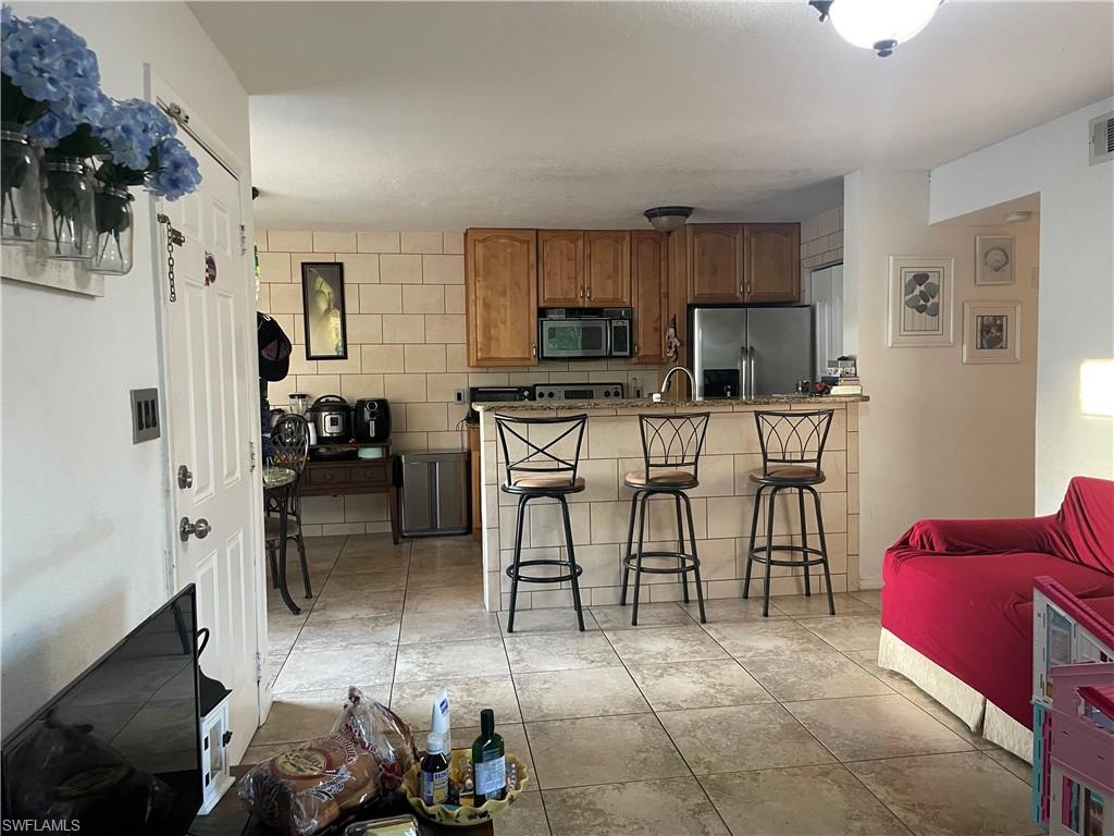 VILLAGE CREEK - Residential