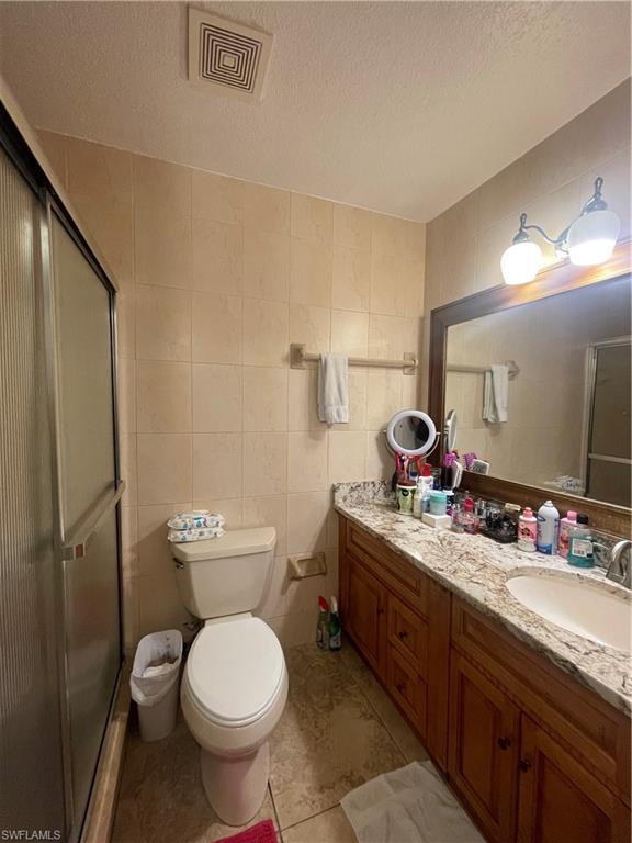 VILLAGE CREEK - Residential