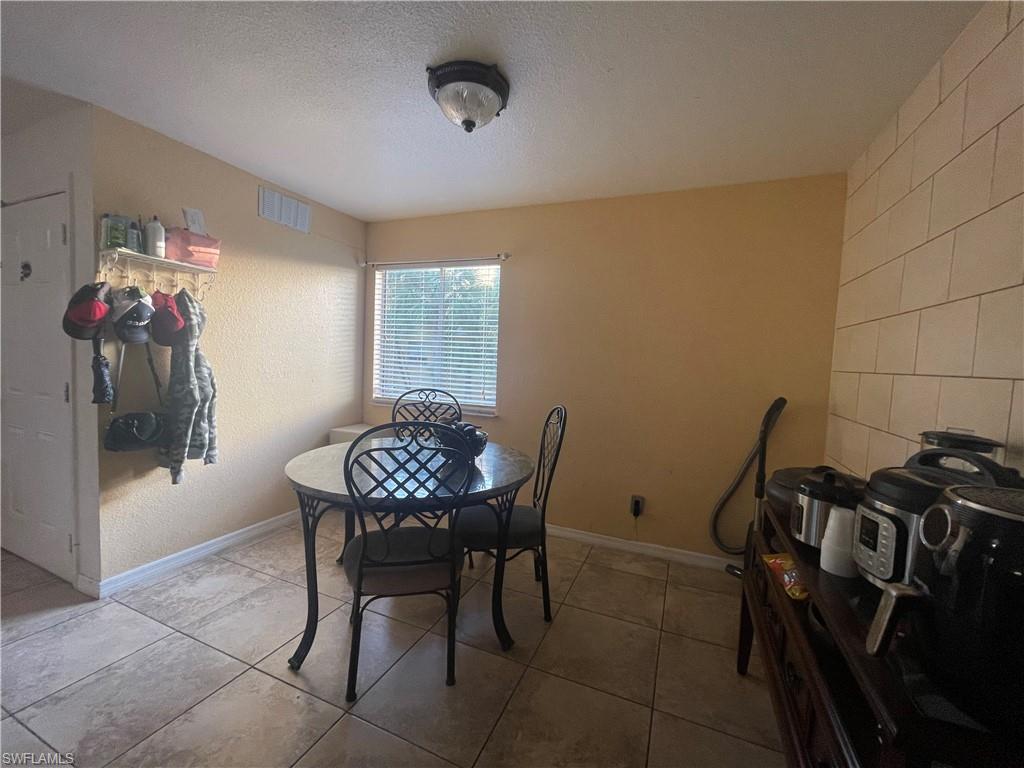 VILLAGE CREEK - Residential