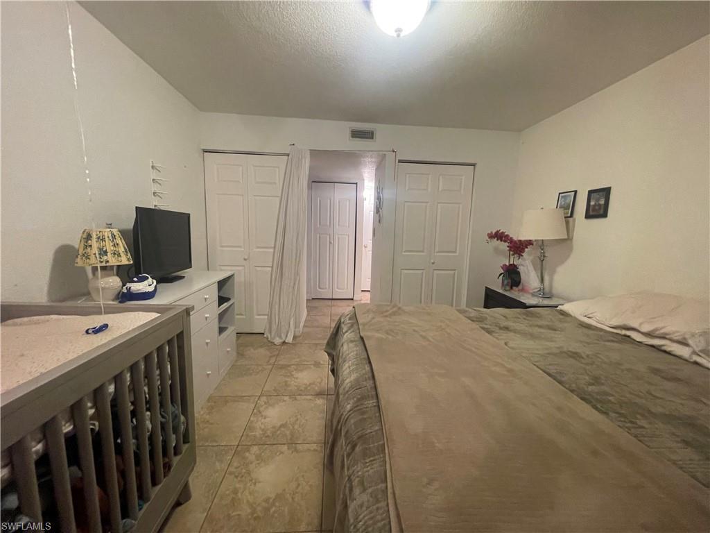 VILLAGE CREEK - Residential