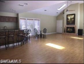 VILLAGE CREEK - Residential