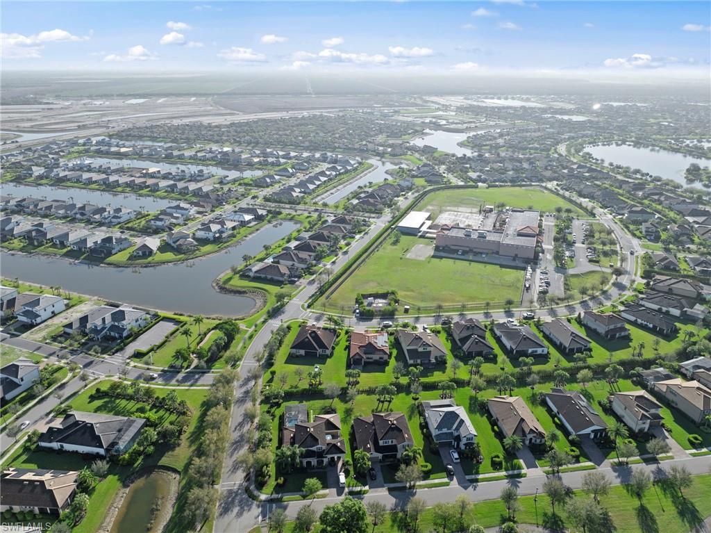 AVALON PARK - Residential