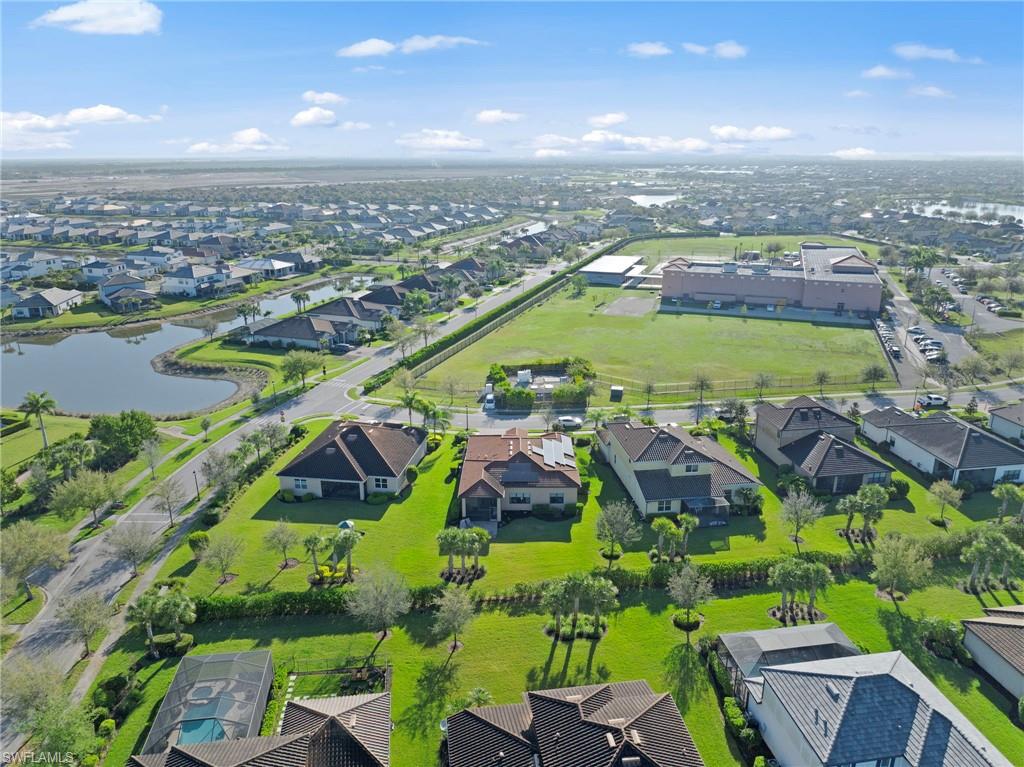 AVALON PARK - Residential