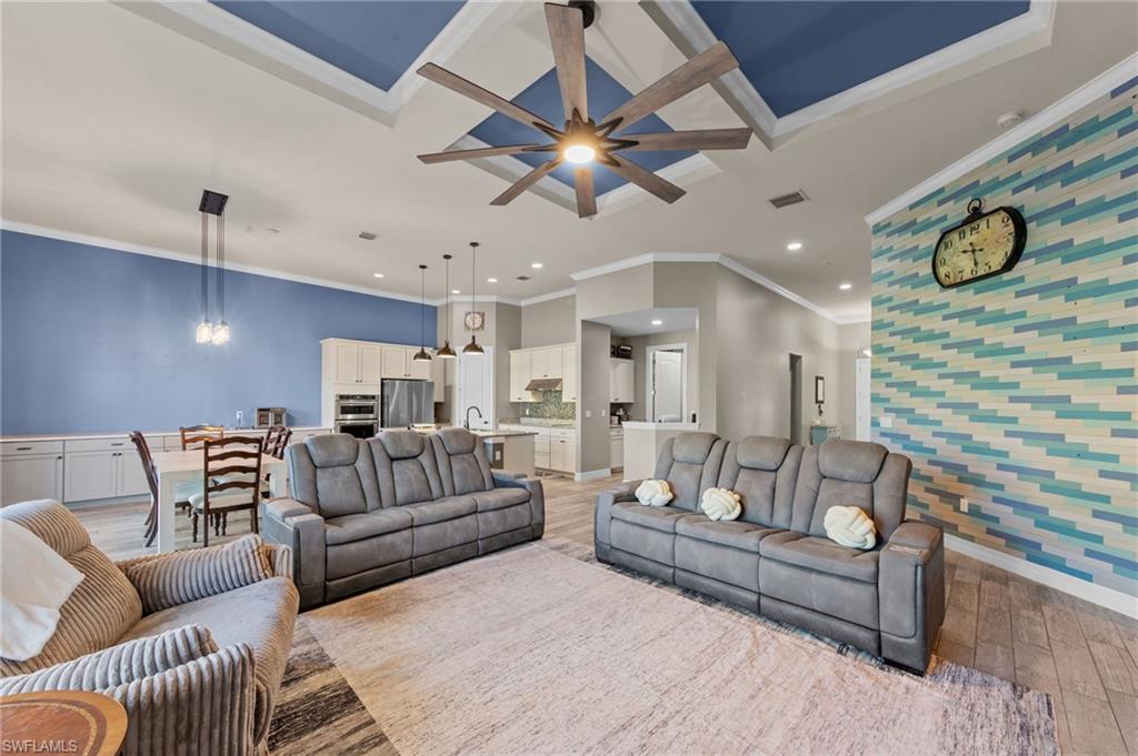 AVALON PARK - Residential