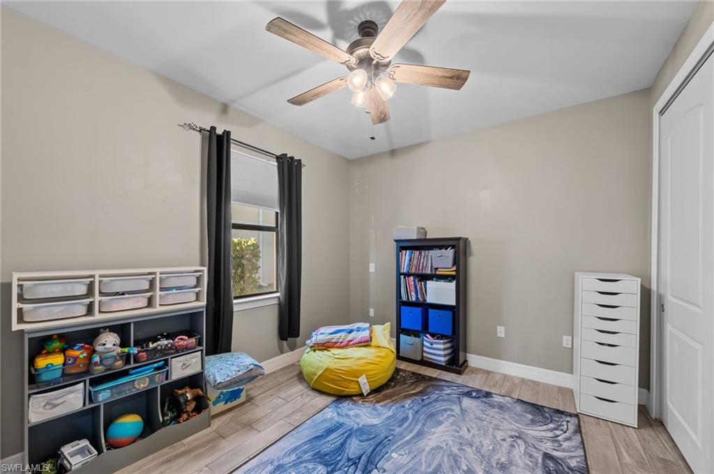 AVALON PARK - Residential