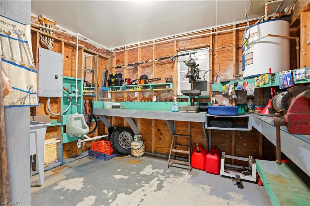 ISLE OF PINES - Residential