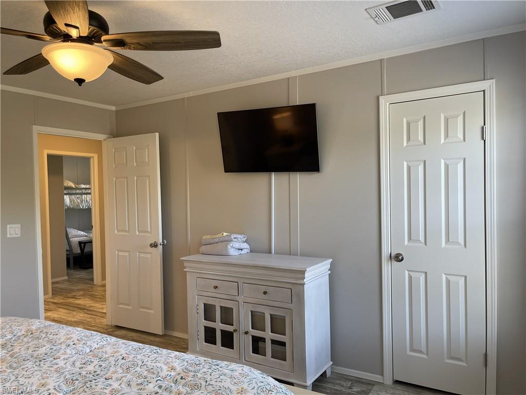 PINE ISLAND VILLAS - Residential