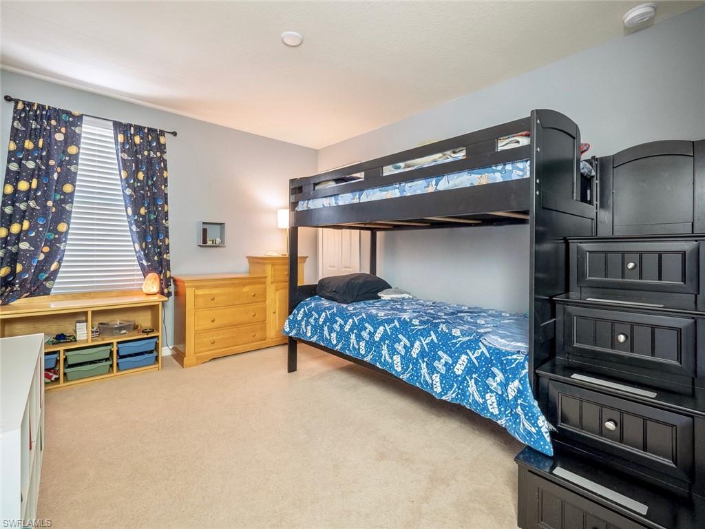 REFLECTION ISLES - Residential