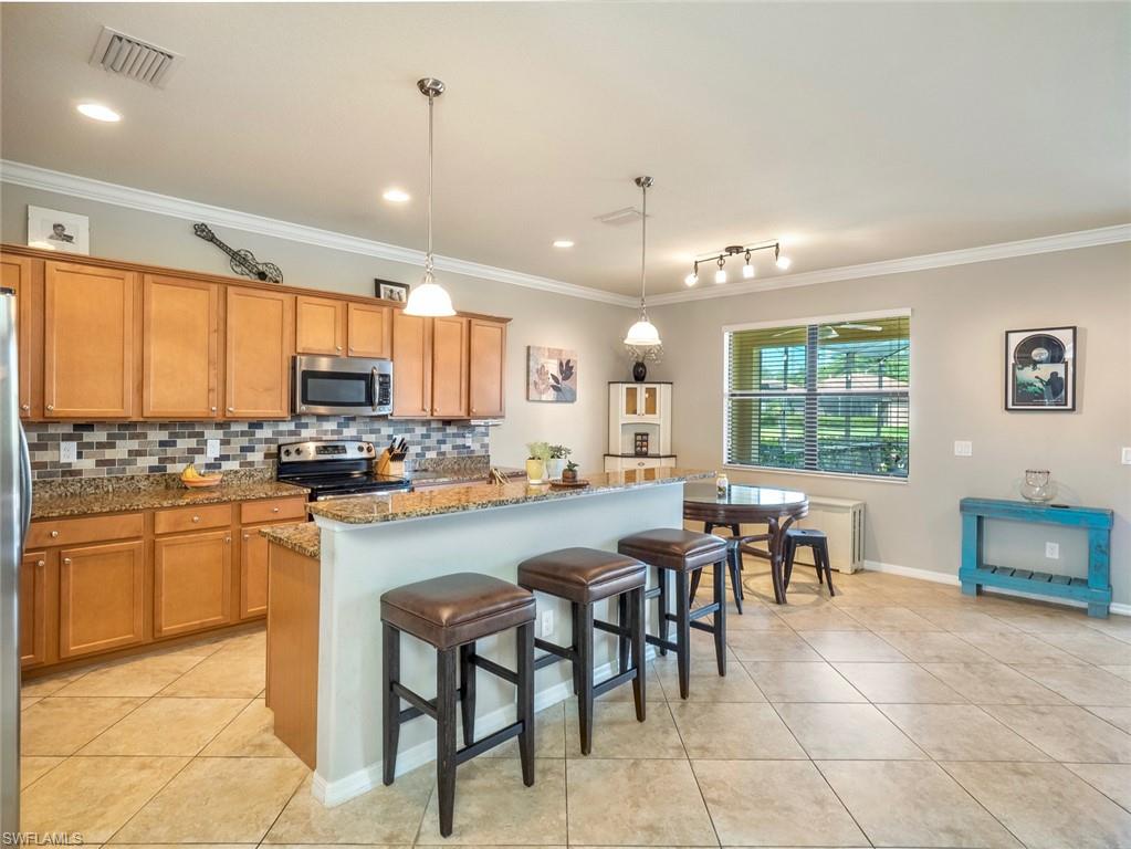 REFLECTION ISLES - Residential