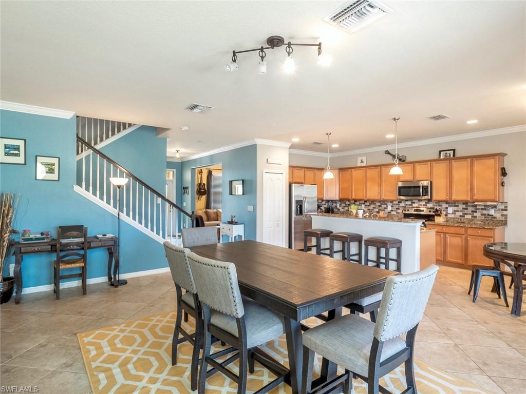 REFLECTION ISLES - Residential