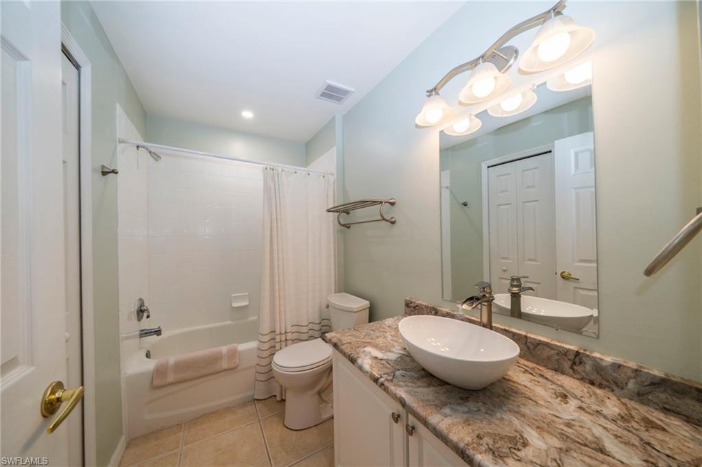 GARDEN LAKES - Residential