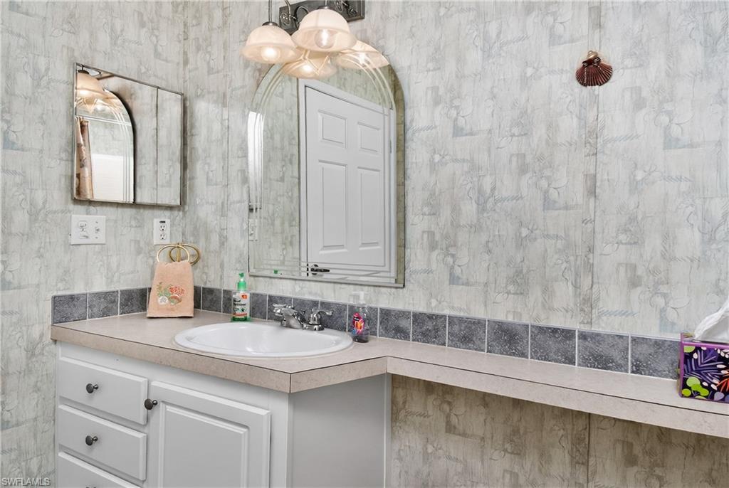 PORT CHARLOTTE - Residential