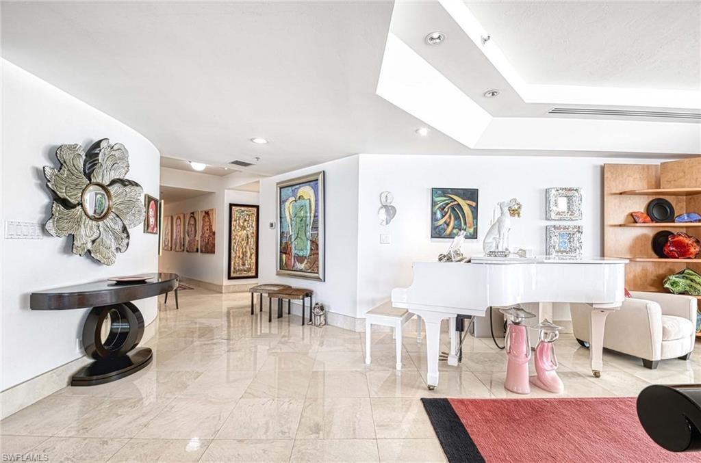 4601 Gulf Shore BLVD N 2