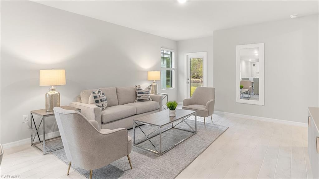 CORAL BAY - Residential