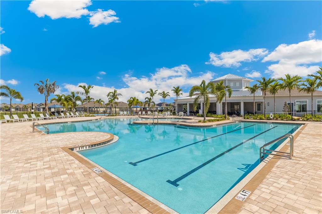 CORAL BAY - Residential