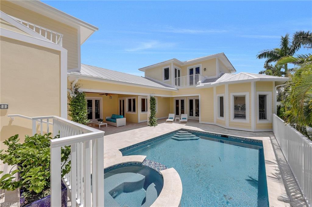 OLDE NAPLES - Residential